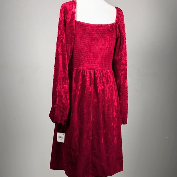 NWT •	BAR III •	VELVET MINI FIT & FLARE DRESS - L - Picture 8 of 8